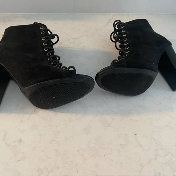 NWOT Bamboo Suede Lace up Block heels - Picture 4 of 7
